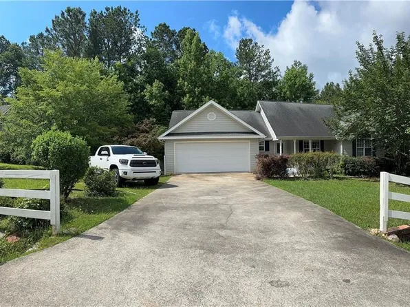 67 Barker Trail Rd, Cleveland, GA 30528