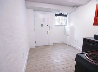 622 E 11th St #B1B, New York, NY 10009