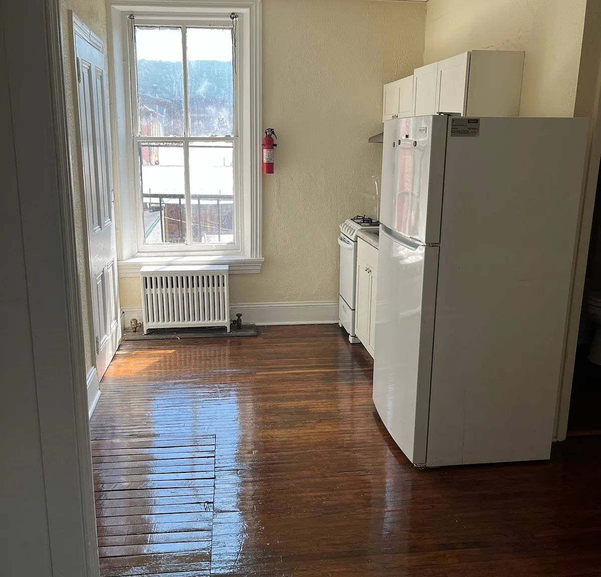 249 N 5th St — Photo 4