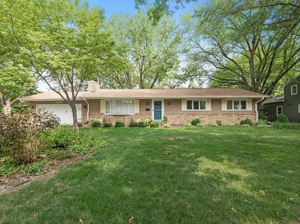 5508 W 66th St, Edina, MN 55439