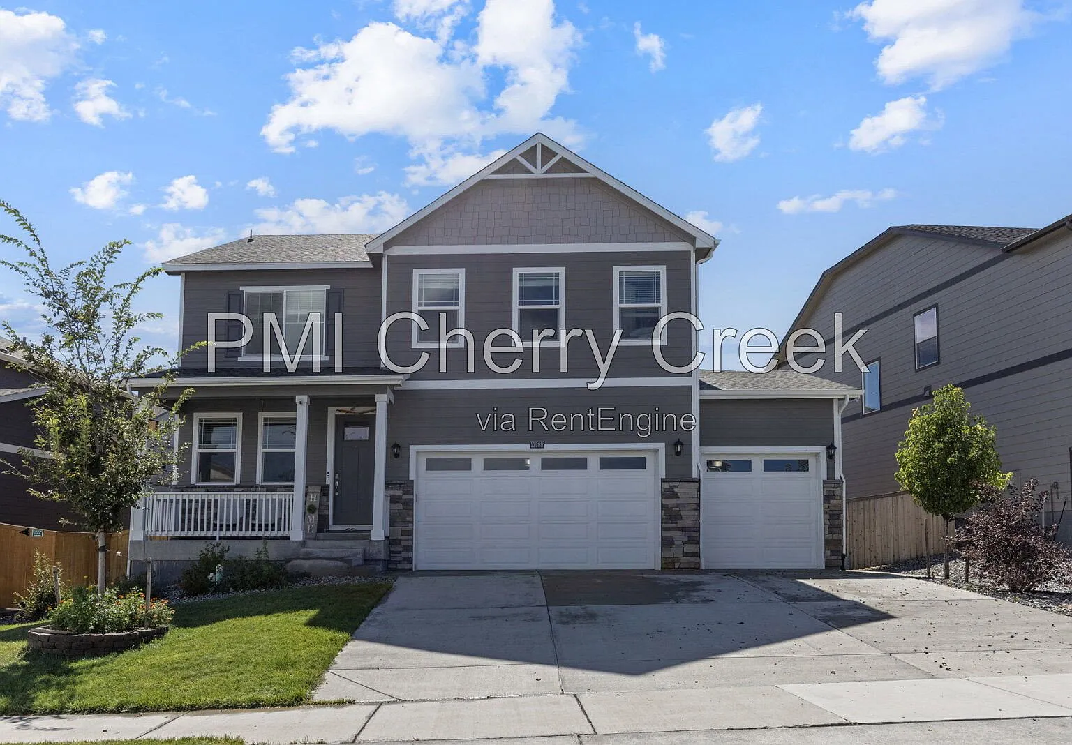 4 bed, 3.0 bath, 2600 sqft, $3,485 — Photo 1