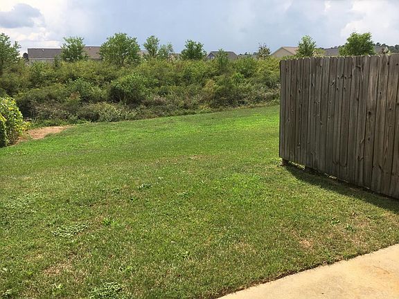 4th image of 410 Date Palm Cir