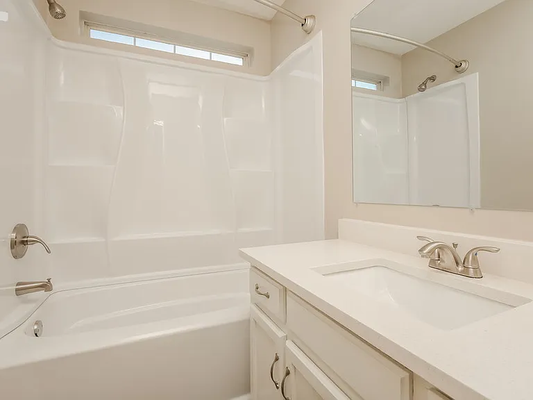 3108 Creekview Ln — Photo 16