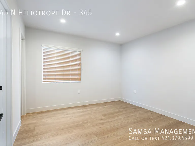 345 N Heliotrope Dr #345 — Photo 8