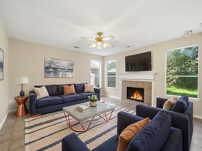 14715 Plains River Dr — Photo 4