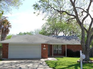 1121 Lazy Trl, New Braunfels, TX 78130