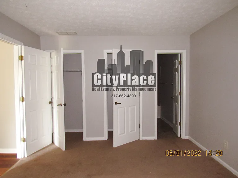525 E Pine Ridge Dr — Photo 8
