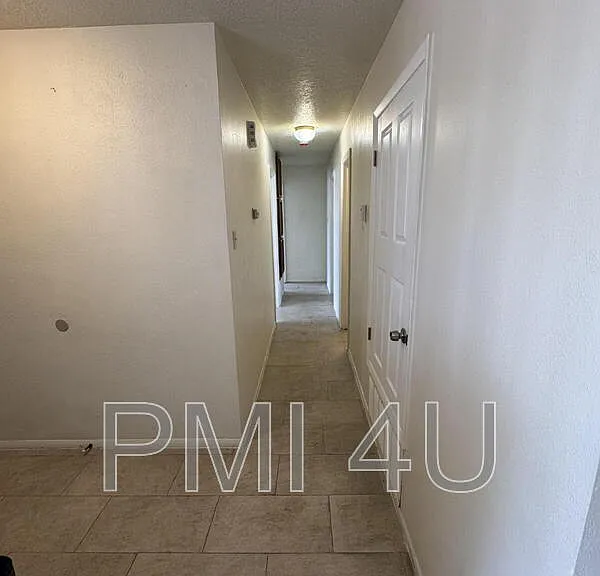 9605 Benavides Rd SW — Photo 10