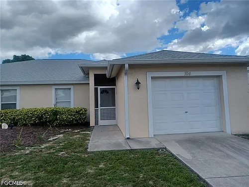 100 SW Trafalgar Pkwy #104 Photo 1