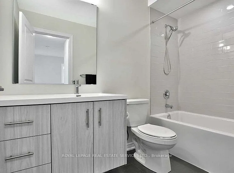 288 Glover Rd #8 — Photo 19