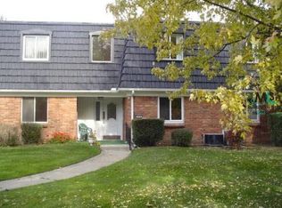 1814 Colonial Village Way, Waterford, MI 48328