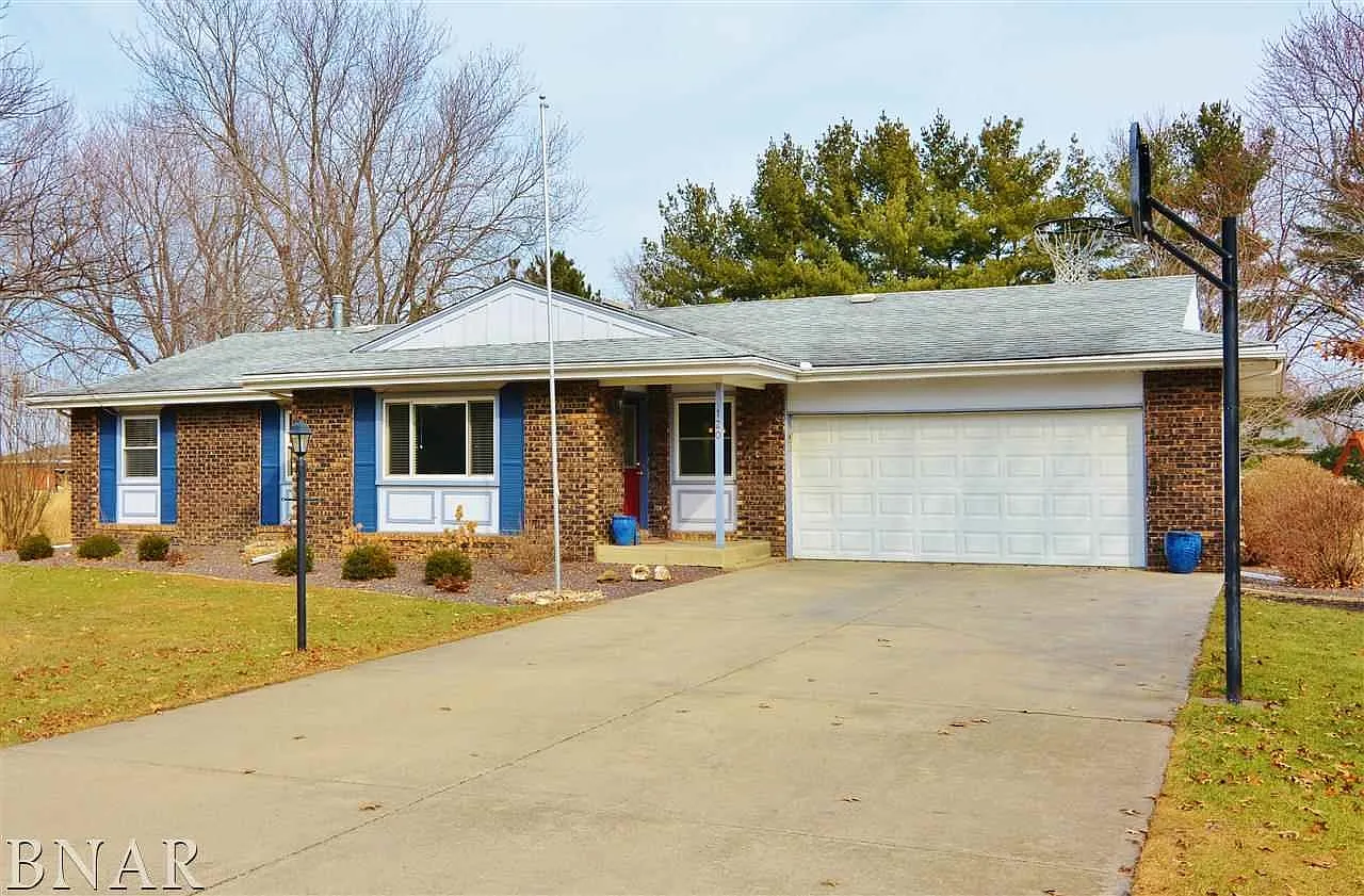 120 Fincham Way photo 1