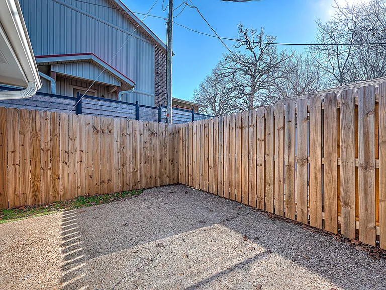 14793 Dutchmans Dr — Photo 14