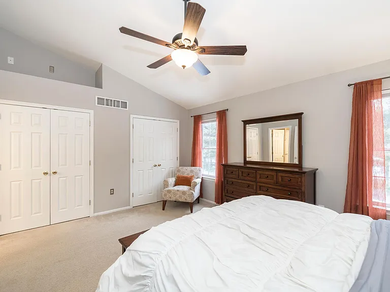 8165 Heritage Dr — Photo 19