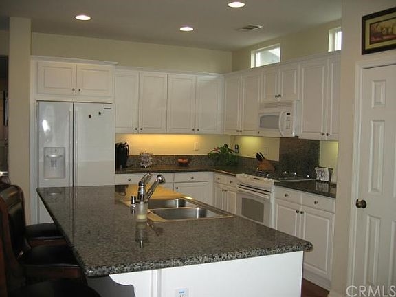2nd image of 27190 Wedgewood Way