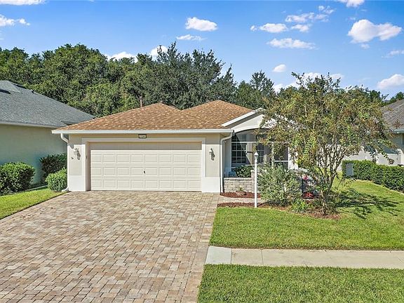 2nd image of 27341 Orchid Glade St