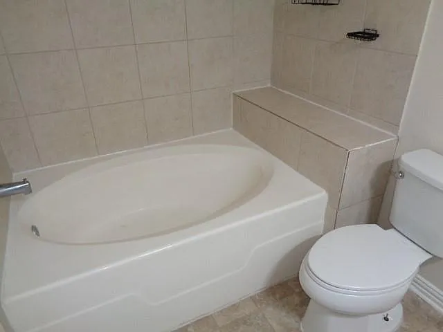 21406 Berry Vine St — Photo 13