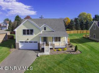 1710 Asher Ln, Blacksburg, VA 24060