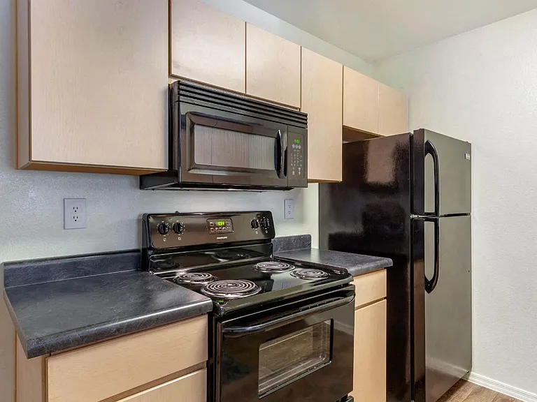 The Village at Lindsay Park Apartments — Photo 12