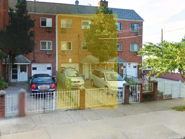 164-06 85th Avenue, Jamaica, NY 11432