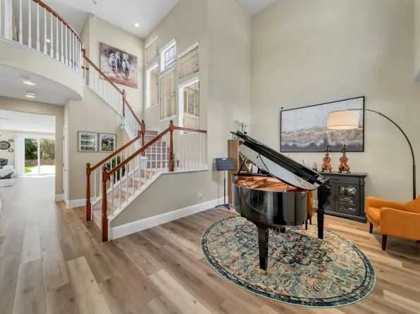 219 S Puente Dr, Mountain House, CA 95391