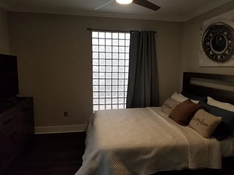 2 bed, 1200 sqft, $1,900 — Photo 4