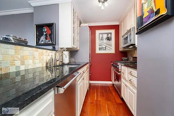 Rented by Metropolitan Property Group | media 4