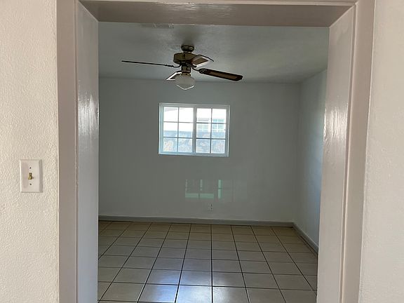 4th image of 10329 Newcastle Dr