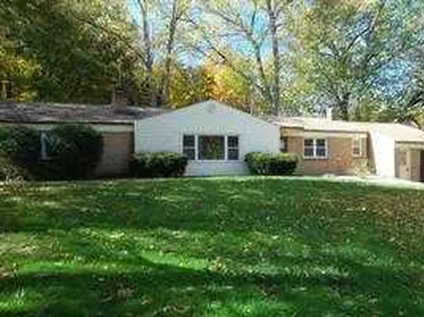 3106 Broadway Ave, Kalamazoo, MI 49008