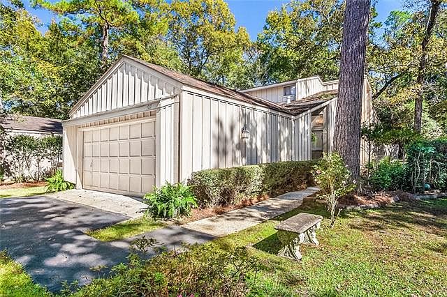 1st image of 107 Catalpa Ln #107