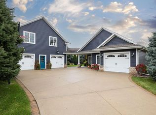 918 Charles Ct, Onalaska, WI 54650