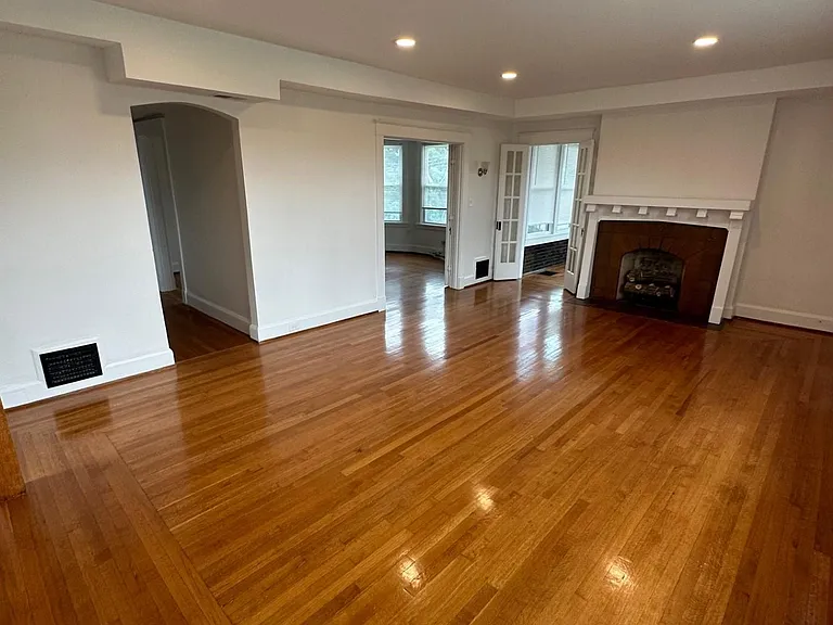 2606 Madison Rd #2 — Photo 7