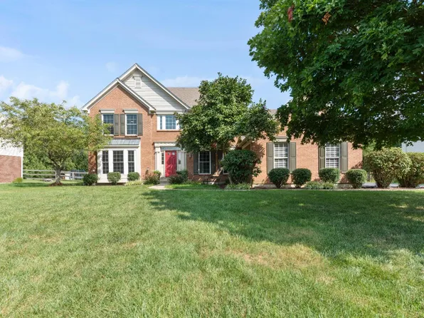 5588 Autumn Wynd Ln, Milford, OH 45150
