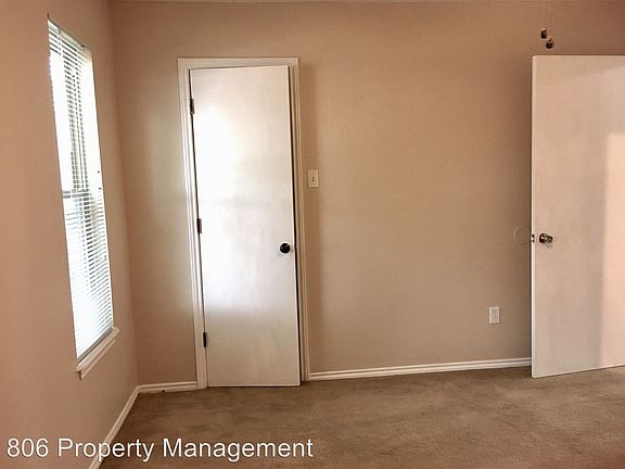 3rd image of 5736 Dartmouth Dr