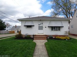 5910 Allanwood Rd, Parma, OH 44129