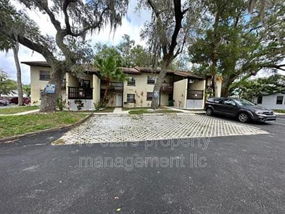 5th image of 360 2nd Ave N APT D