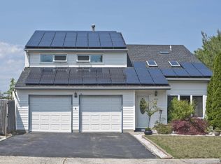 826 Pioneer Dr, Brick, NJ 08724