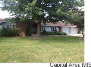 5195 W Divernon Rd, Auburn, IL 62615