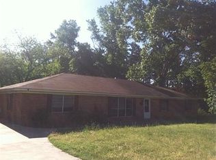 548 E Center St, White Oak, TX 75693