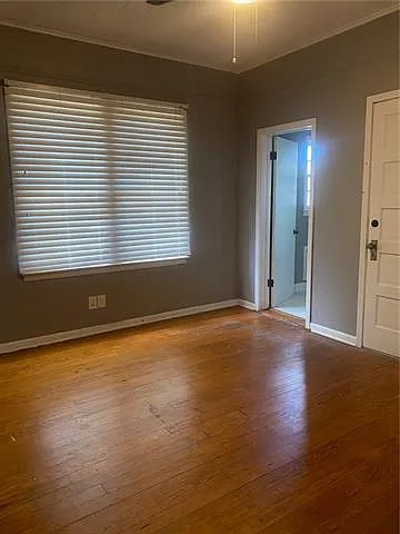1109 S Holly St — Photo 22