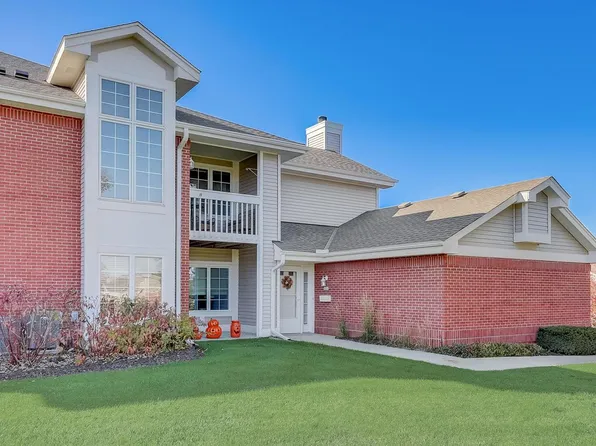 8993 Woodbridge DRIVE, Greendale, WI 53129