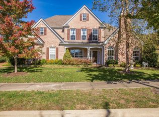 102 Snapdragon Ct, Franklin, TN 37067