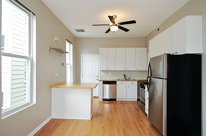 4th image of 2215 N Campbell Ave #3R