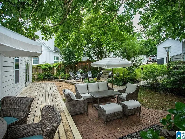 735 Branch Dr — Photo 4