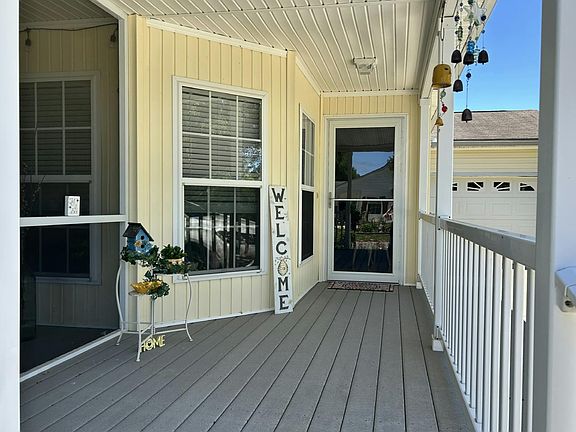 4th image of 144 S Kimmer Ln #98
