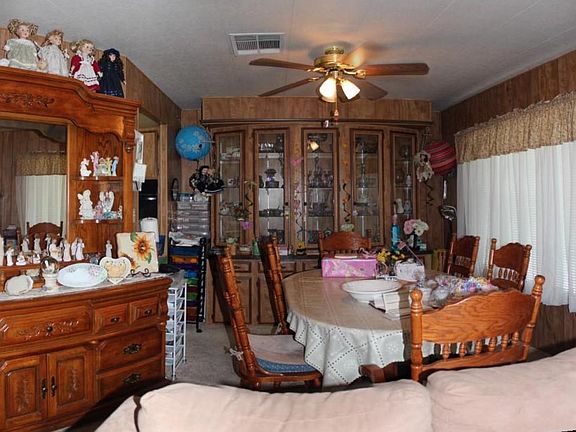 3rd image of 173 Mountain Springs Dr #173