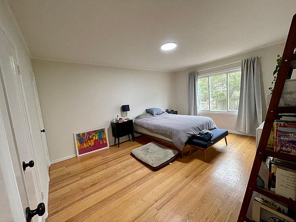 3rd image of 1133 Judah St