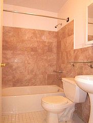 3rd image of 90 Pinehurst Ave APT 6C