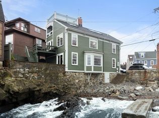 137 Front St, Marblehead, MA 01945
