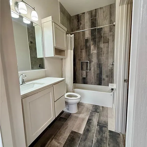 3403 Lago Washington — Photo 16